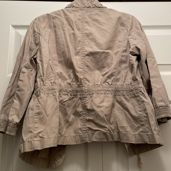 Women’s brown button up jacket with pockets - Picture 3 of 3